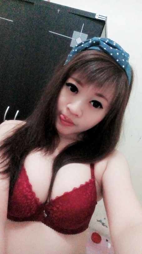 Indonesian Babe Stephanie