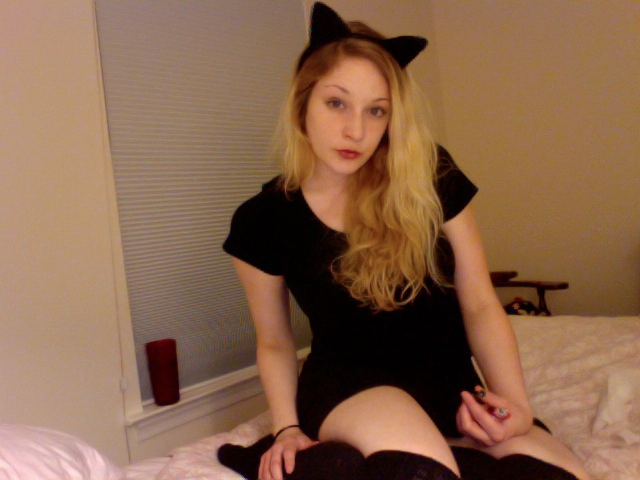 The Cats Meow Blonde