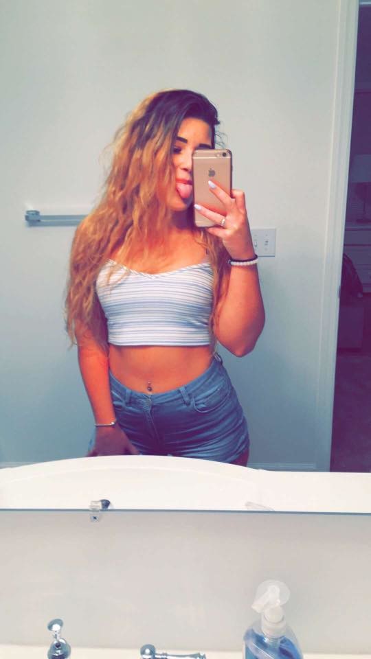 Slut With A Huge Ass NN Selfies