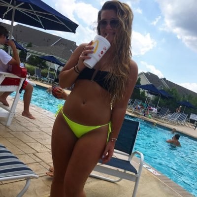 Slut With A Huge Ass NN Selfies