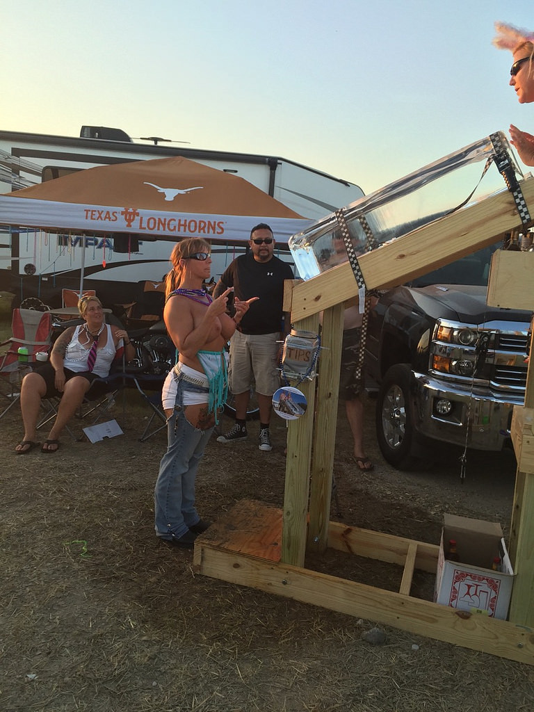 Dee Big Tit MILF from Texas