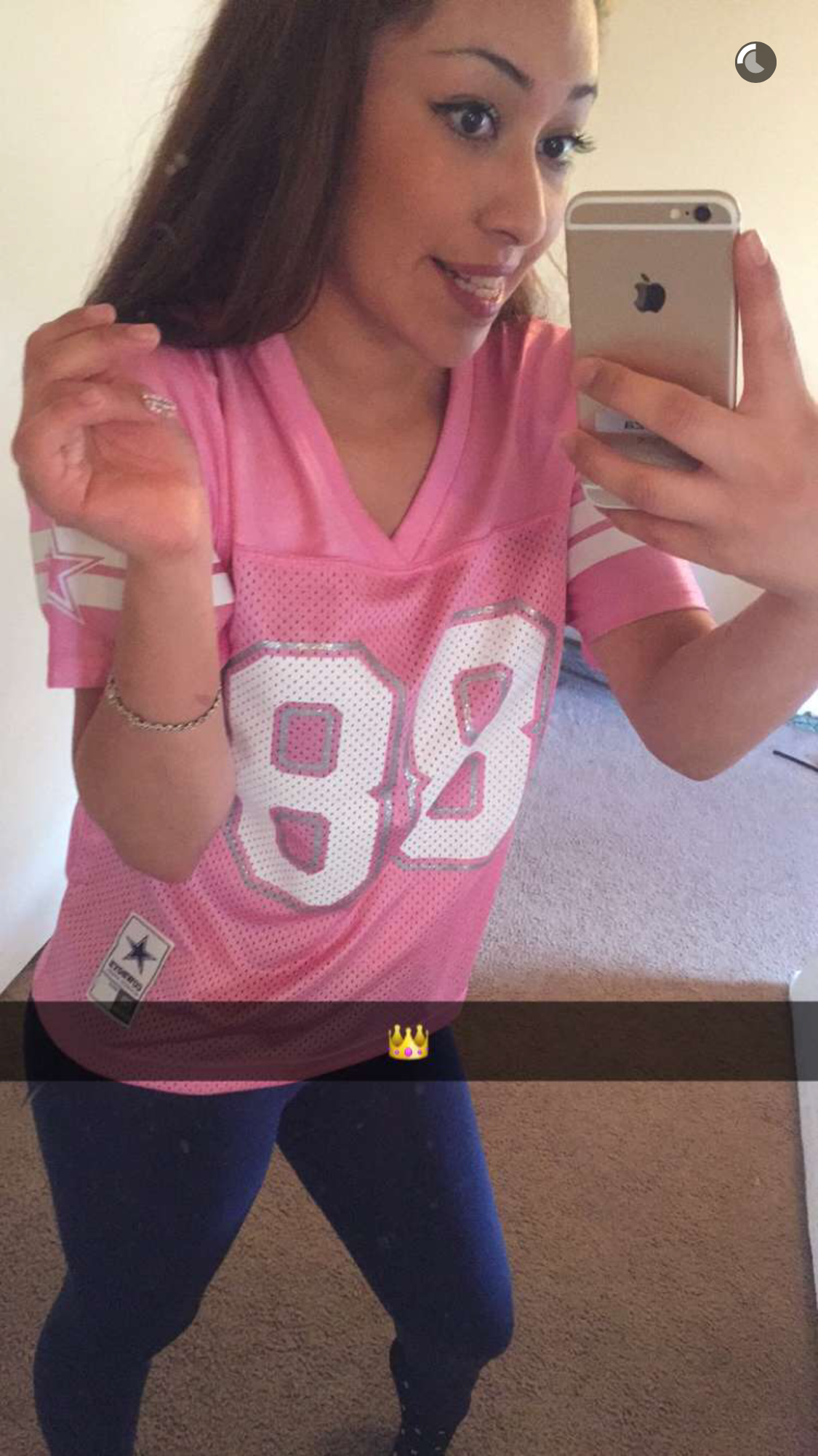 Sexy Nerd Latina Selfies