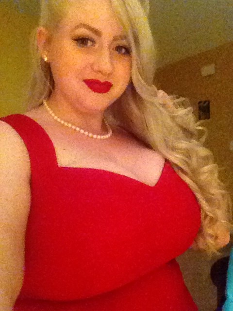 College BBW With Big Tits