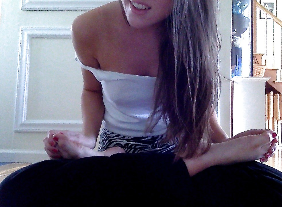 Amazing Reddit Brunette - unknown