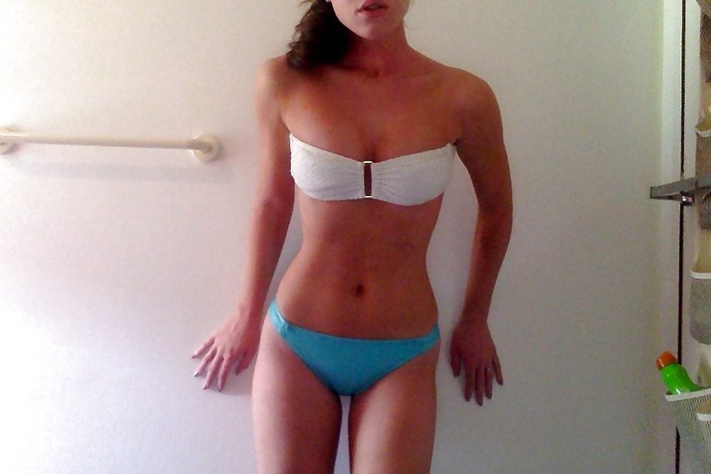 Amazing Reddit Brunette - unknown