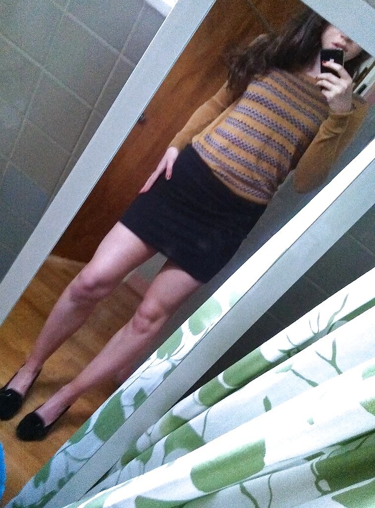 Amazing Reddit Brunette - unknown