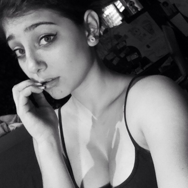 Perfect Tits Dorm Chick