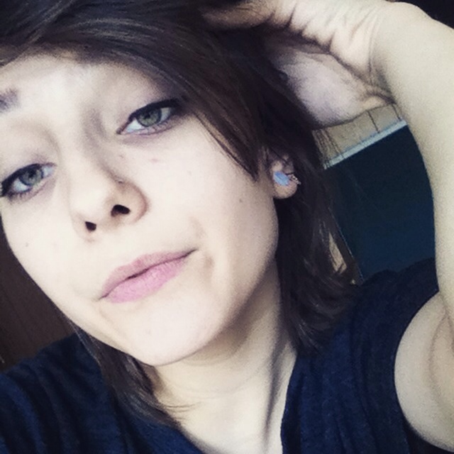 Perfect Tits Dorm Chick