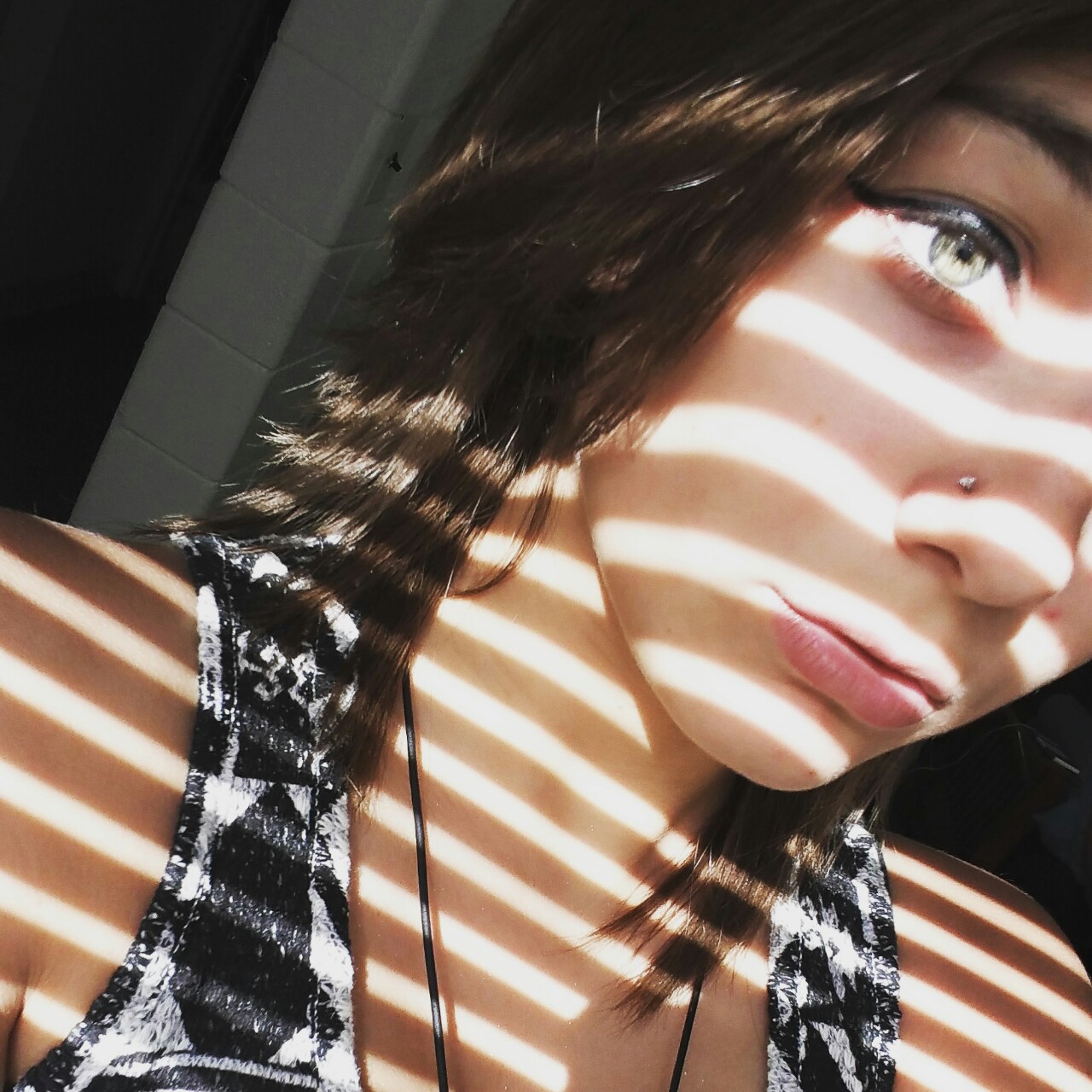 Perfect Tits Dorm Chick