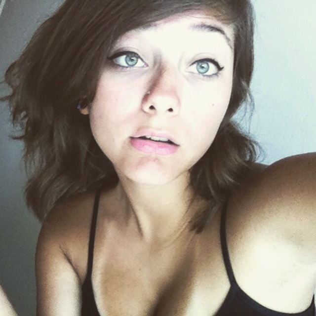 Perfect Tits Dorm Chick