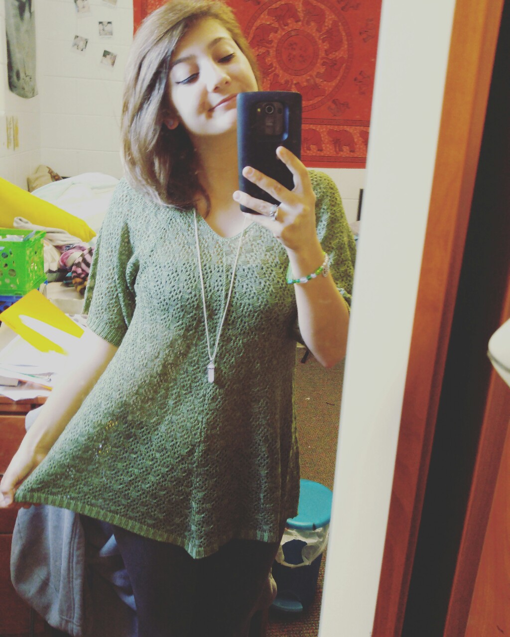 Perfect Tits Dorm Chick