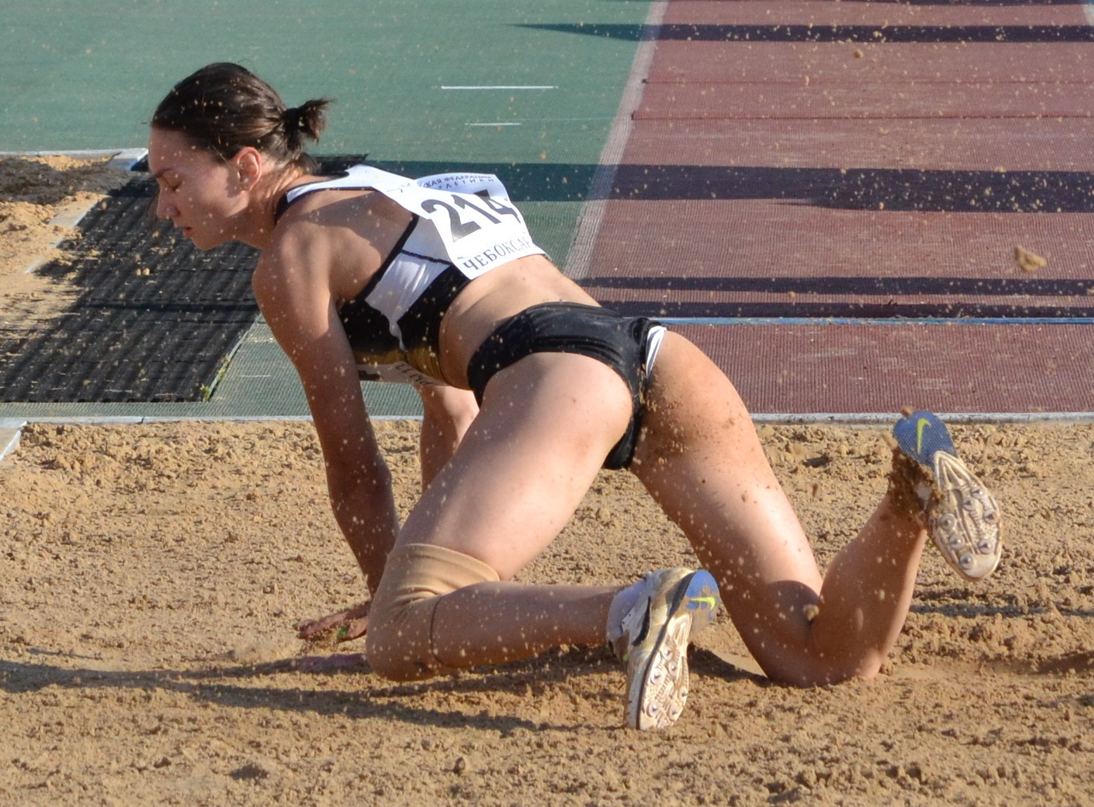 Russian Athletics Cameltoe and Wedgies (34 pictures)