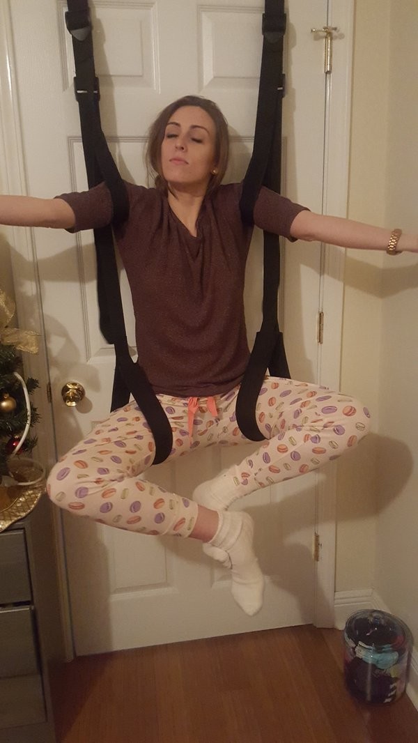 Fun Sexy Cosplay Chick Selfies