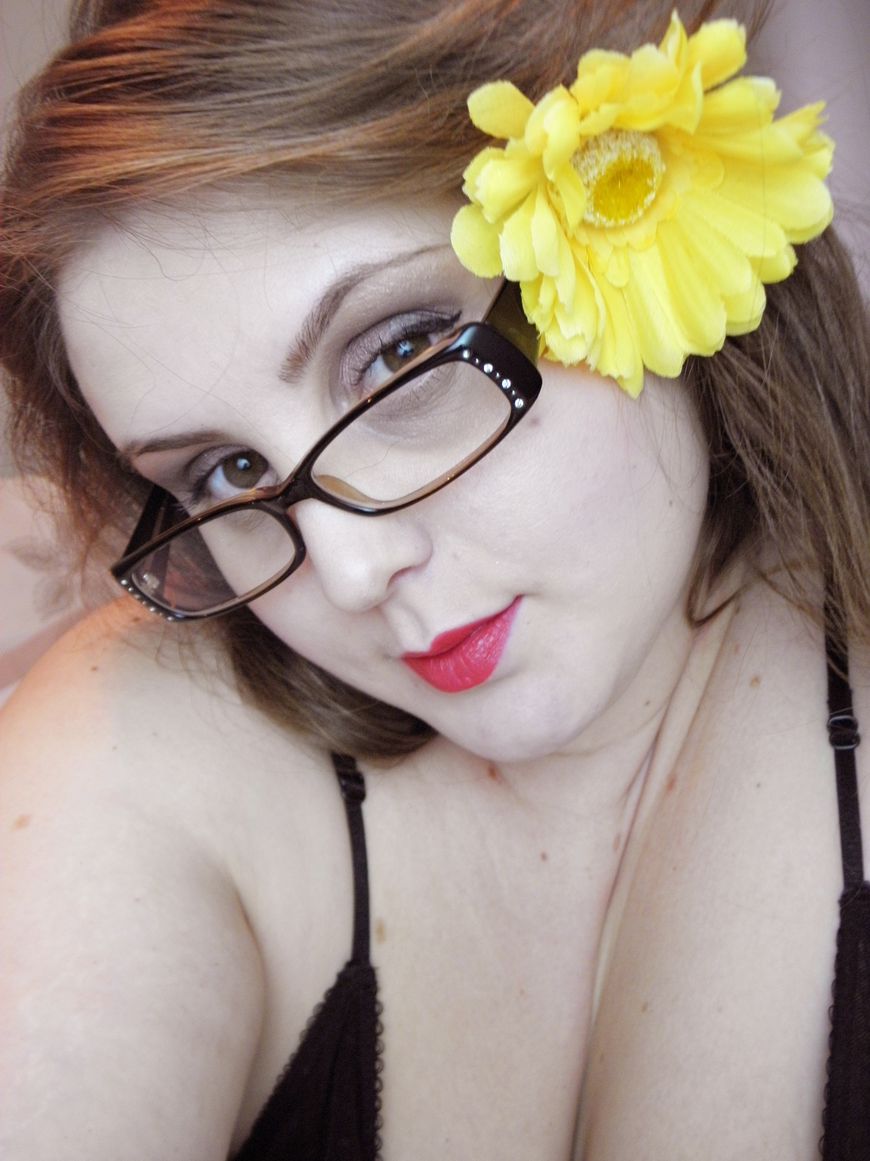 Huge Tits Girl Wearing Sexy Glasses