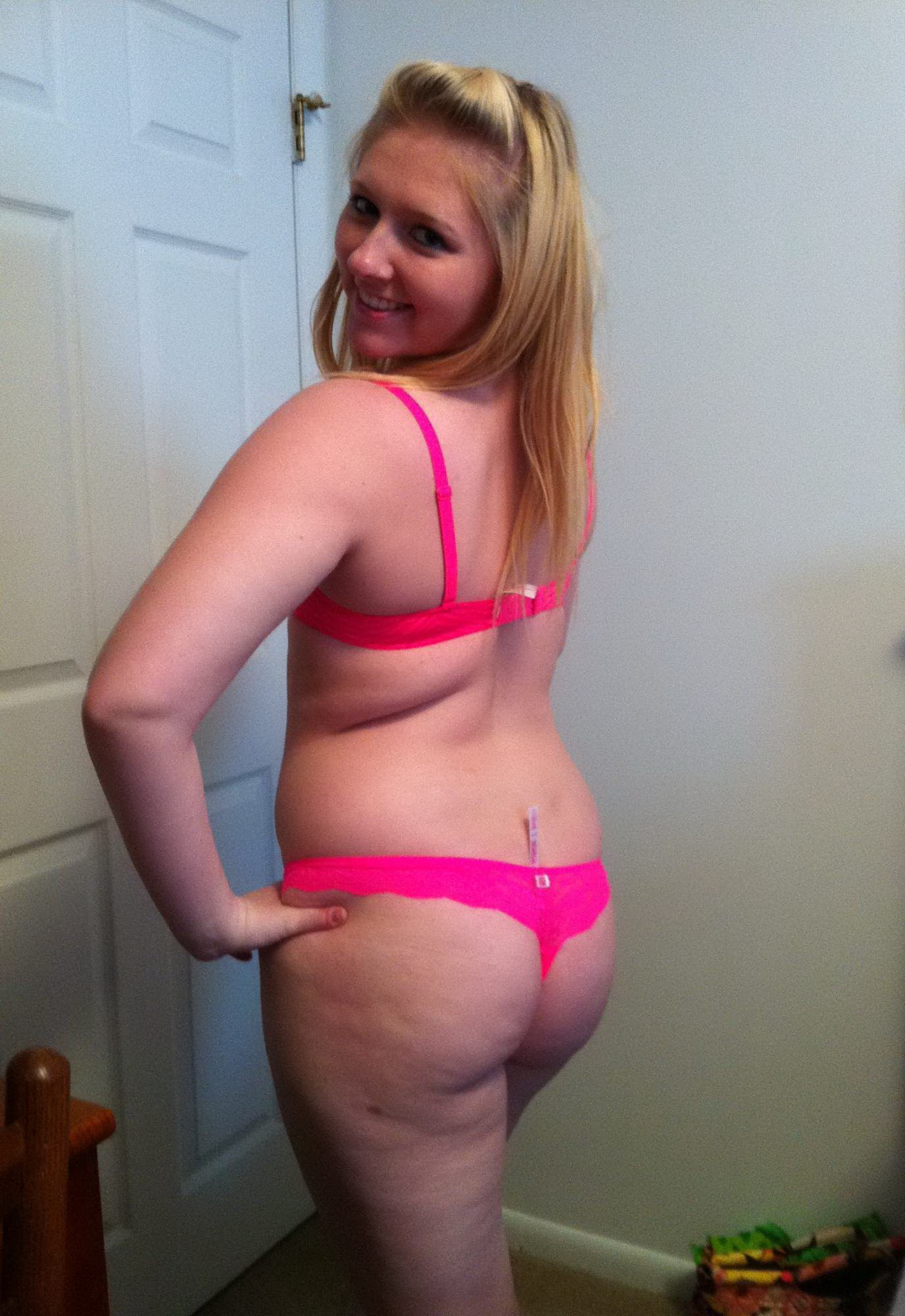 Blondes Big Butt Cannot Lie