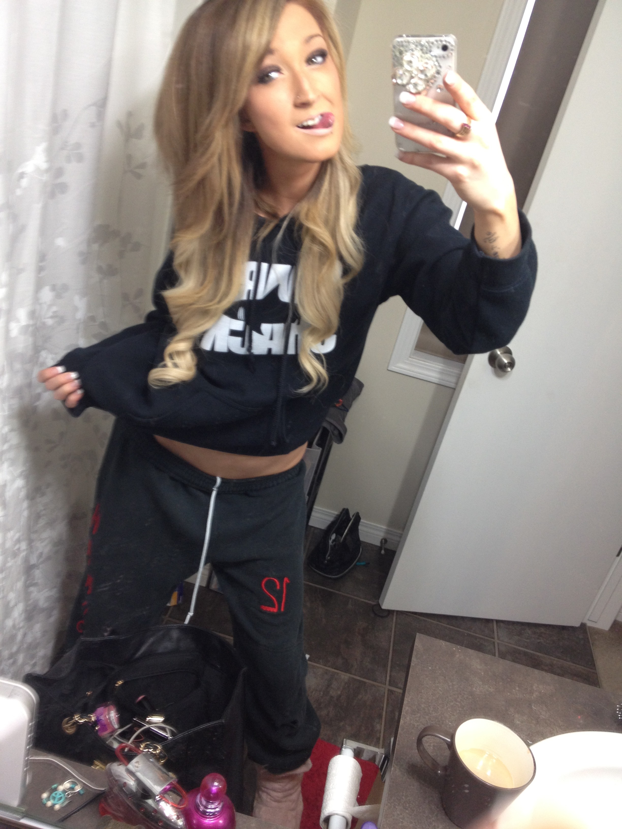 Writings On The Wall Selfies