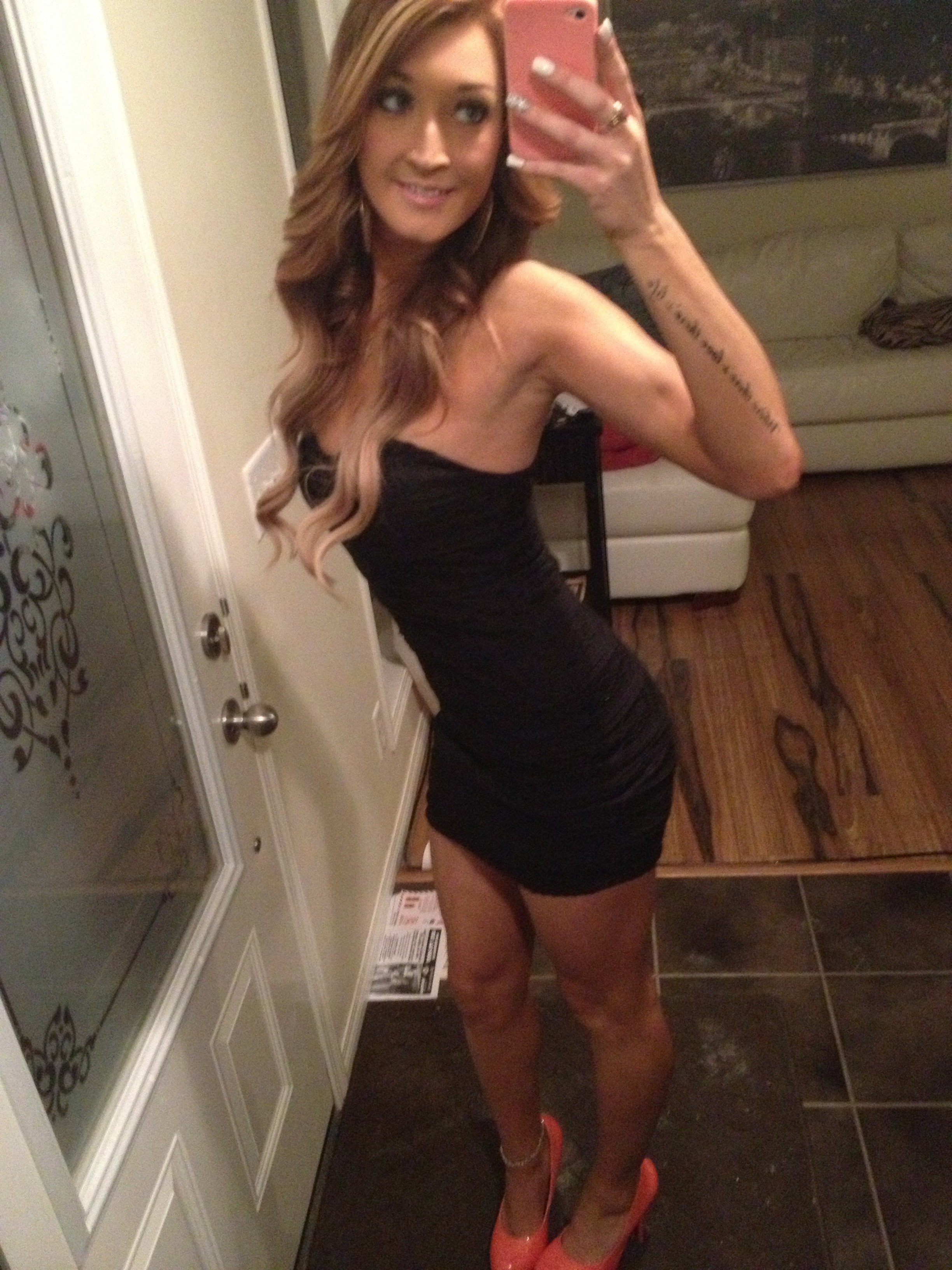 Writings On The Wall Selfies