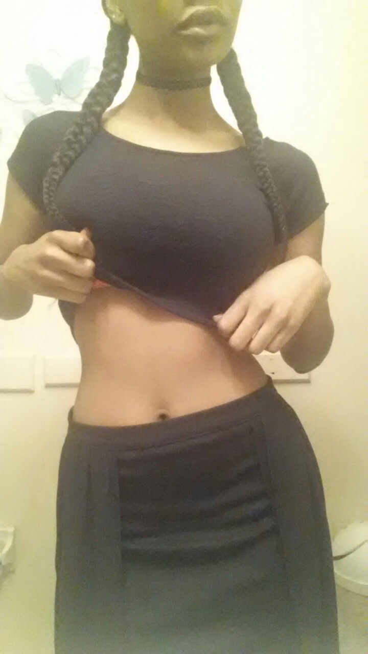 Big Breasted Ebony Selfies