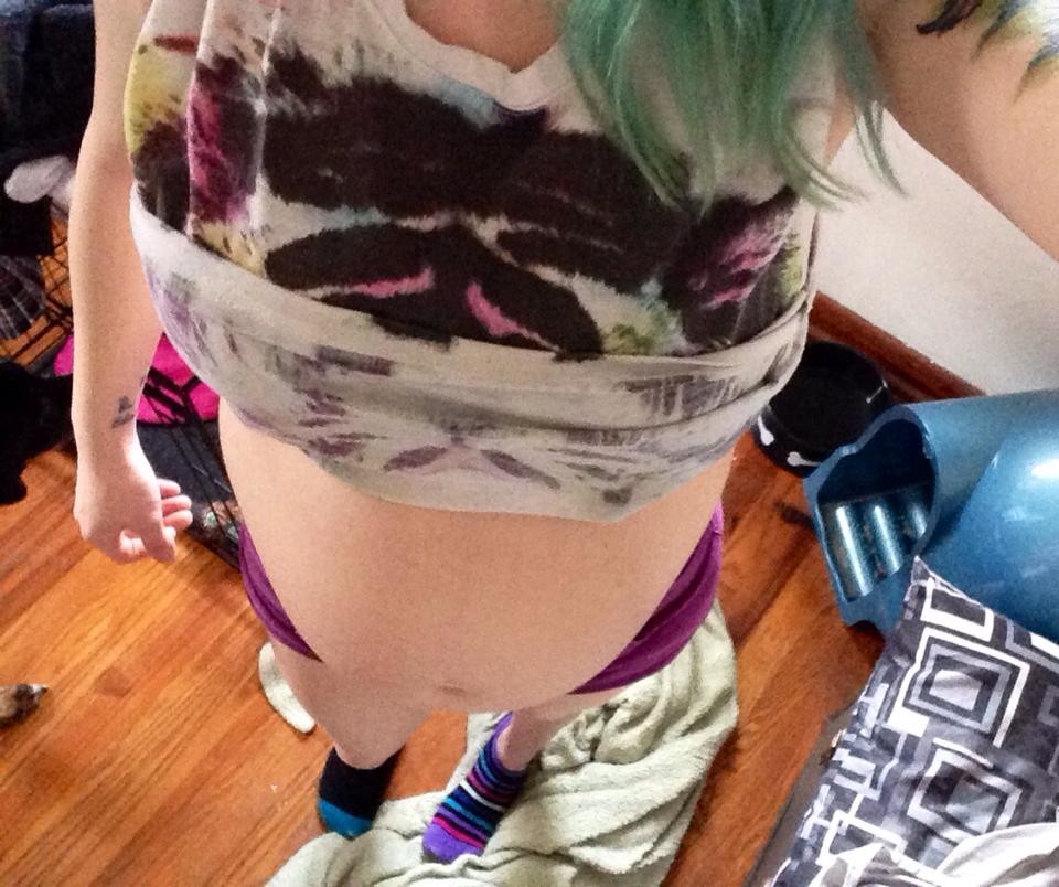 Preggo Punk Chick Selfies