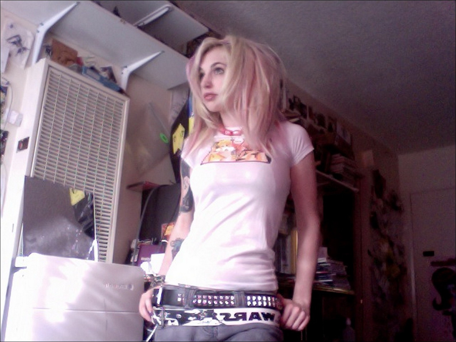 Big Tit Alt Punk Blonde Chick