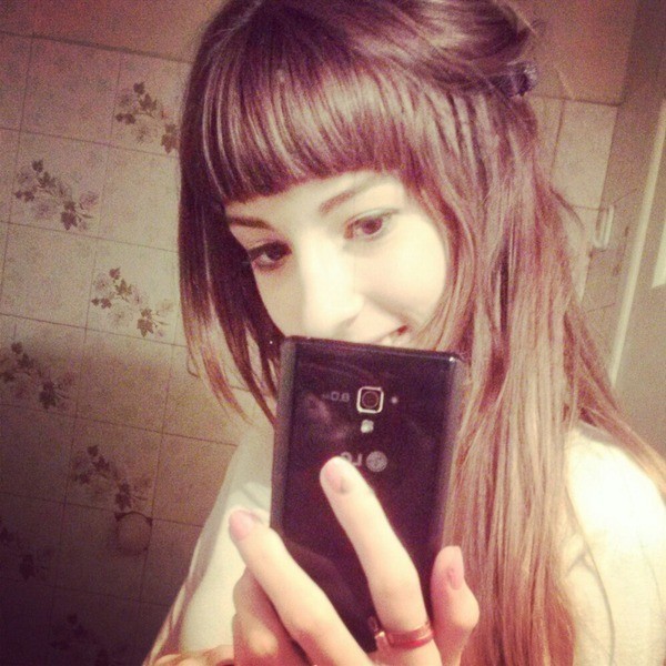 Butt Beauty And Selfies