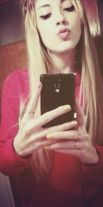 Butt Beauty And Selfies