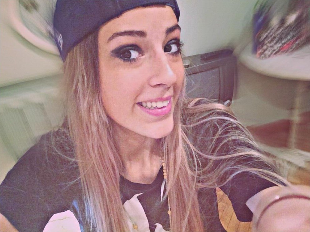 Butt Beauty And Selfies