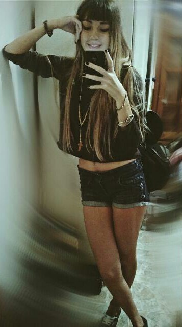 Butt Beauty And Selfies