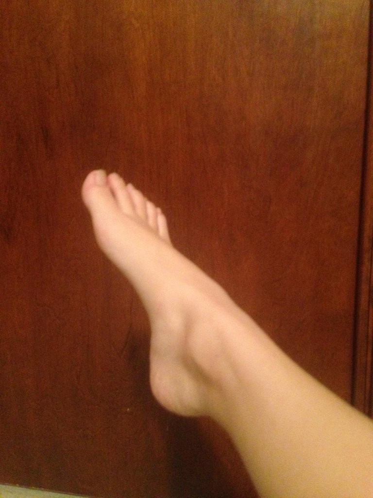 Selfie Tits N Ass Brunette