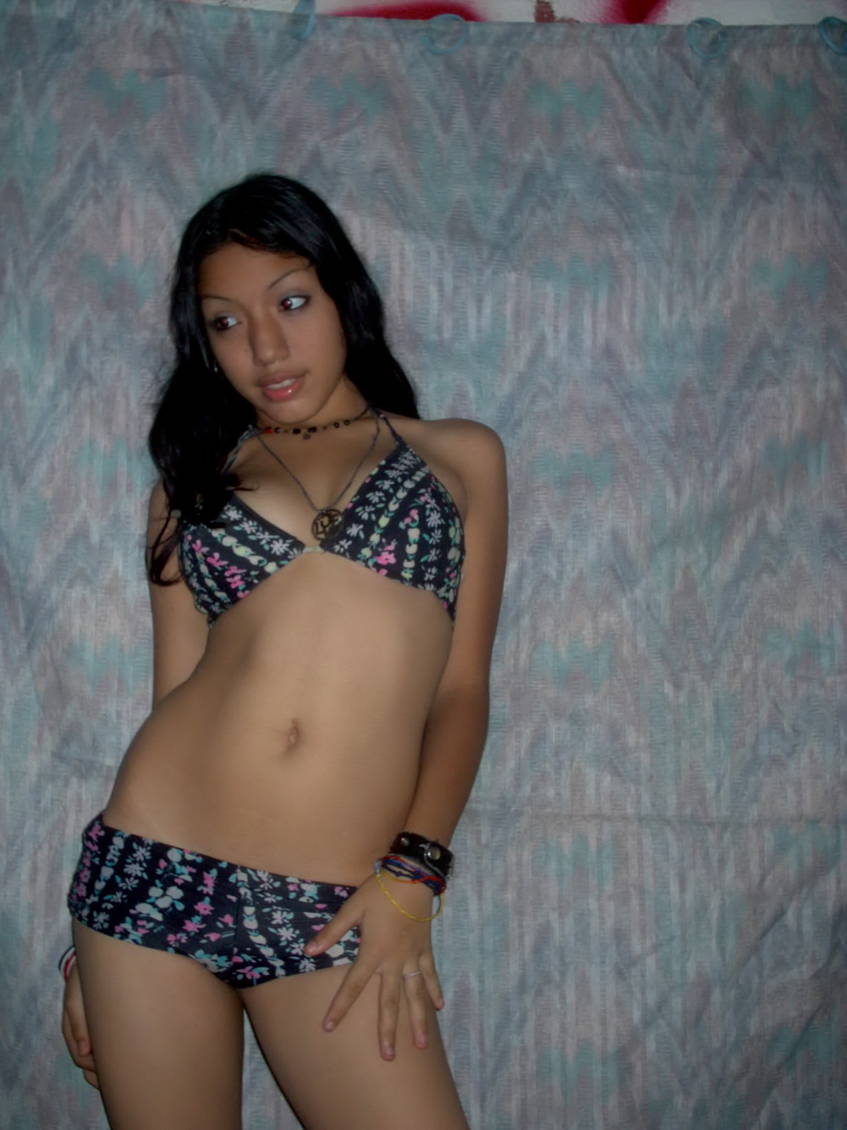 Sexy Latina Stripping