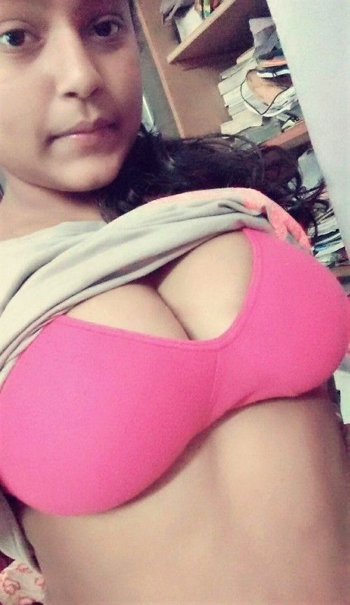 Chubby Indian Nude