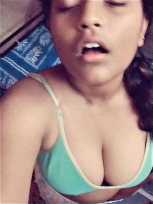 Chubby Indian Nude