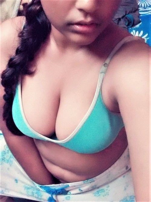 Chubby Indian Nude