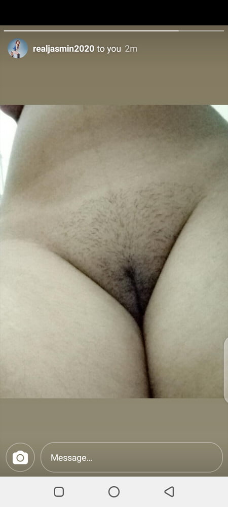 Sexy Desi Girl Tight Body HOT pics