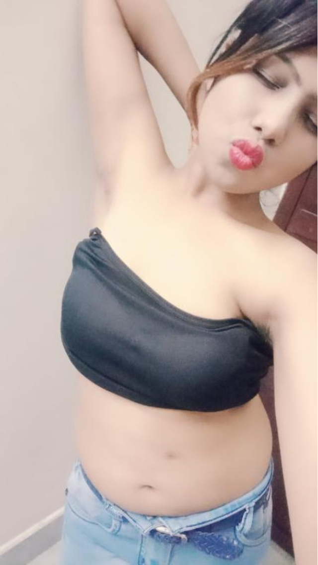 PRETTY PUFFY BOOBS BABE