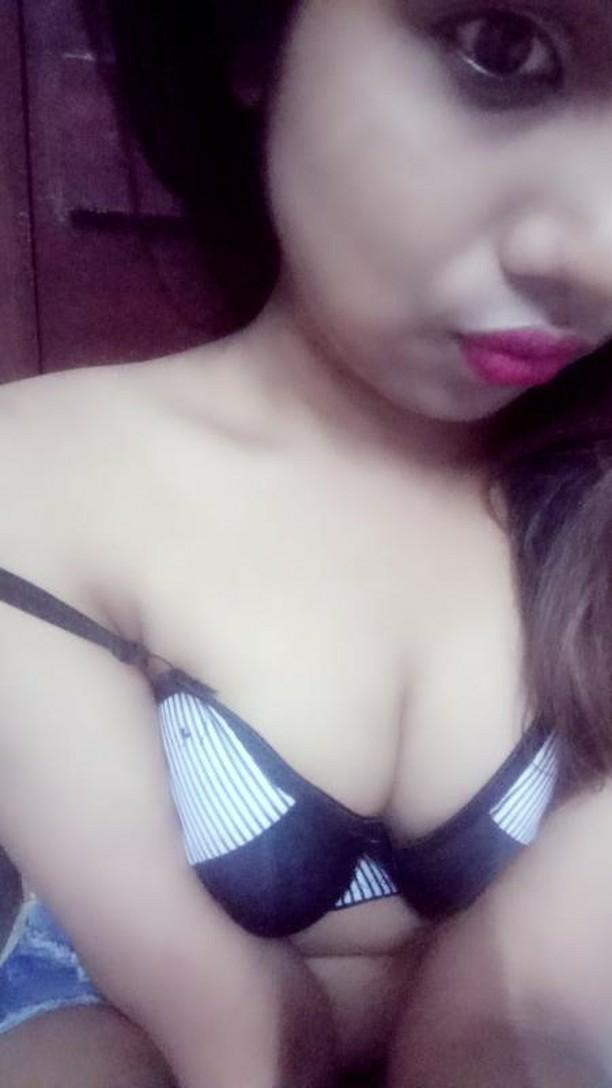 PRETTY PUFFY BOOBS BABE