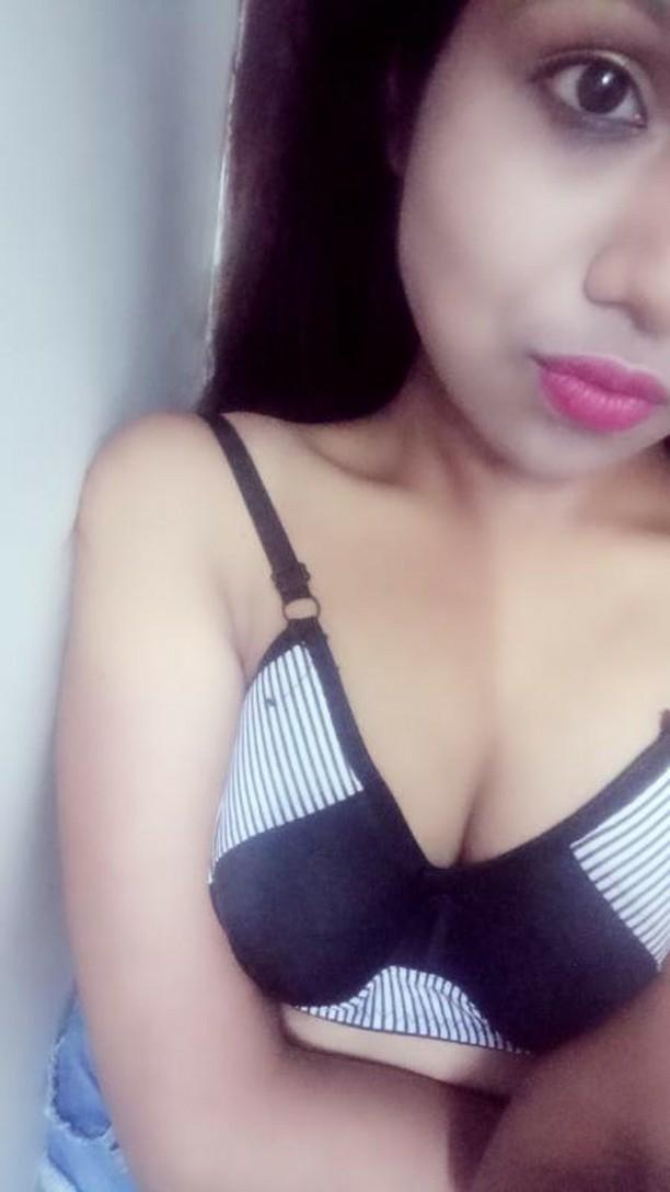 PRETTY PUFFY BOOBS BABE