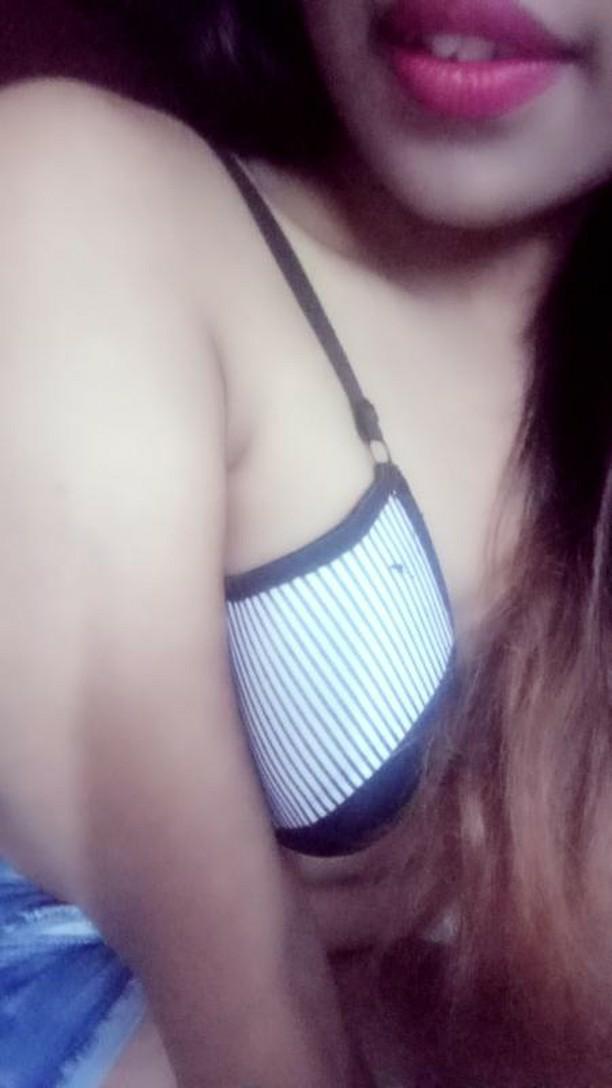 PRETTY PUFFY BOOBS BABE