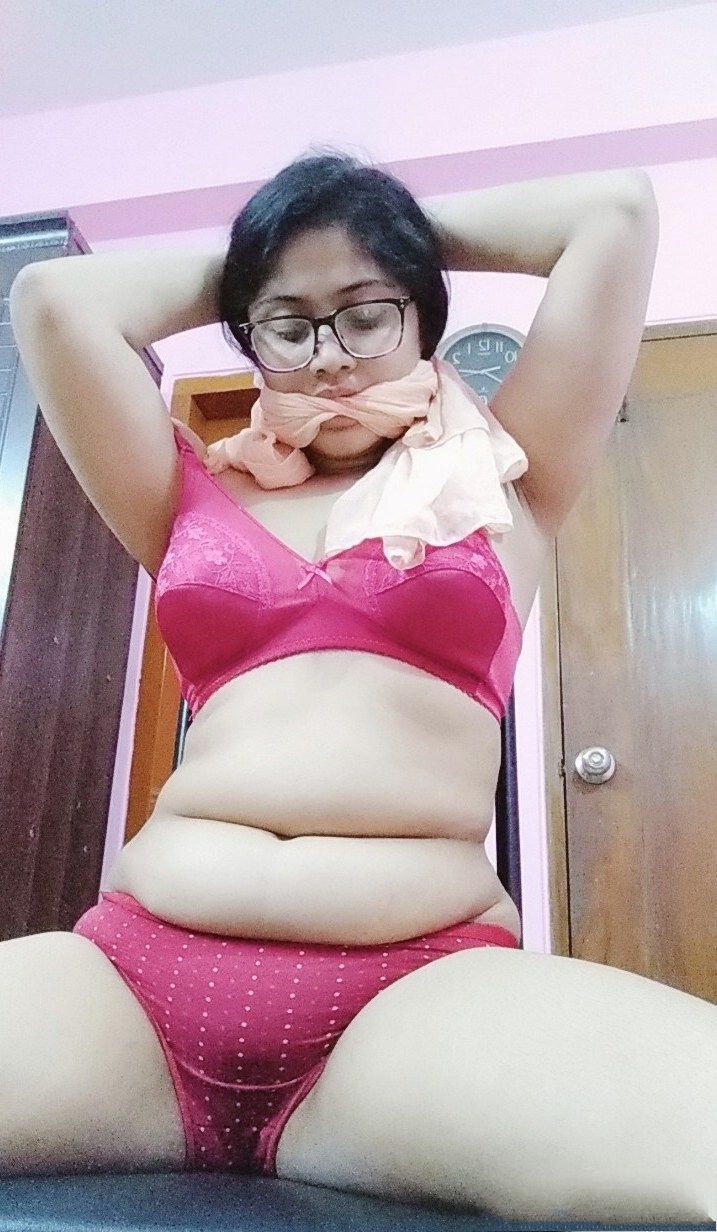 Bengali Chubby College Babe Nude