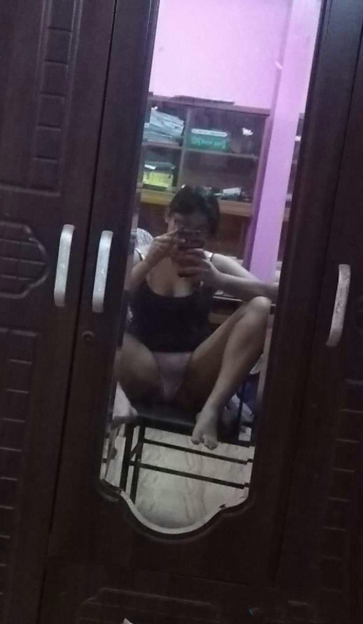 Bengali Chubby College Babe Nude