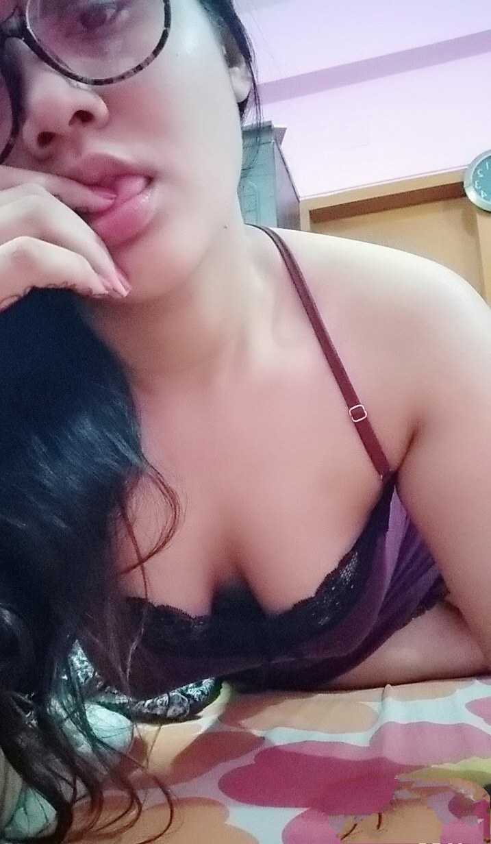 Bengali Chubby College Babe Nude