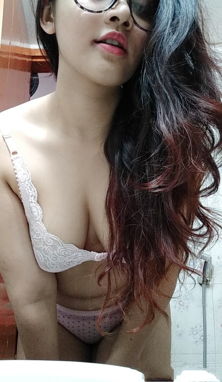 Bengali Chubby College Babe Nude