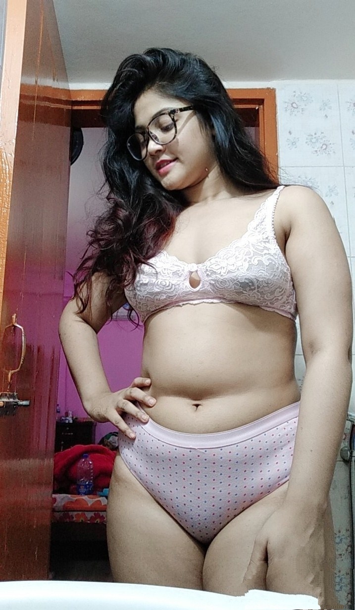 Bengali Chubby College Babe Nude