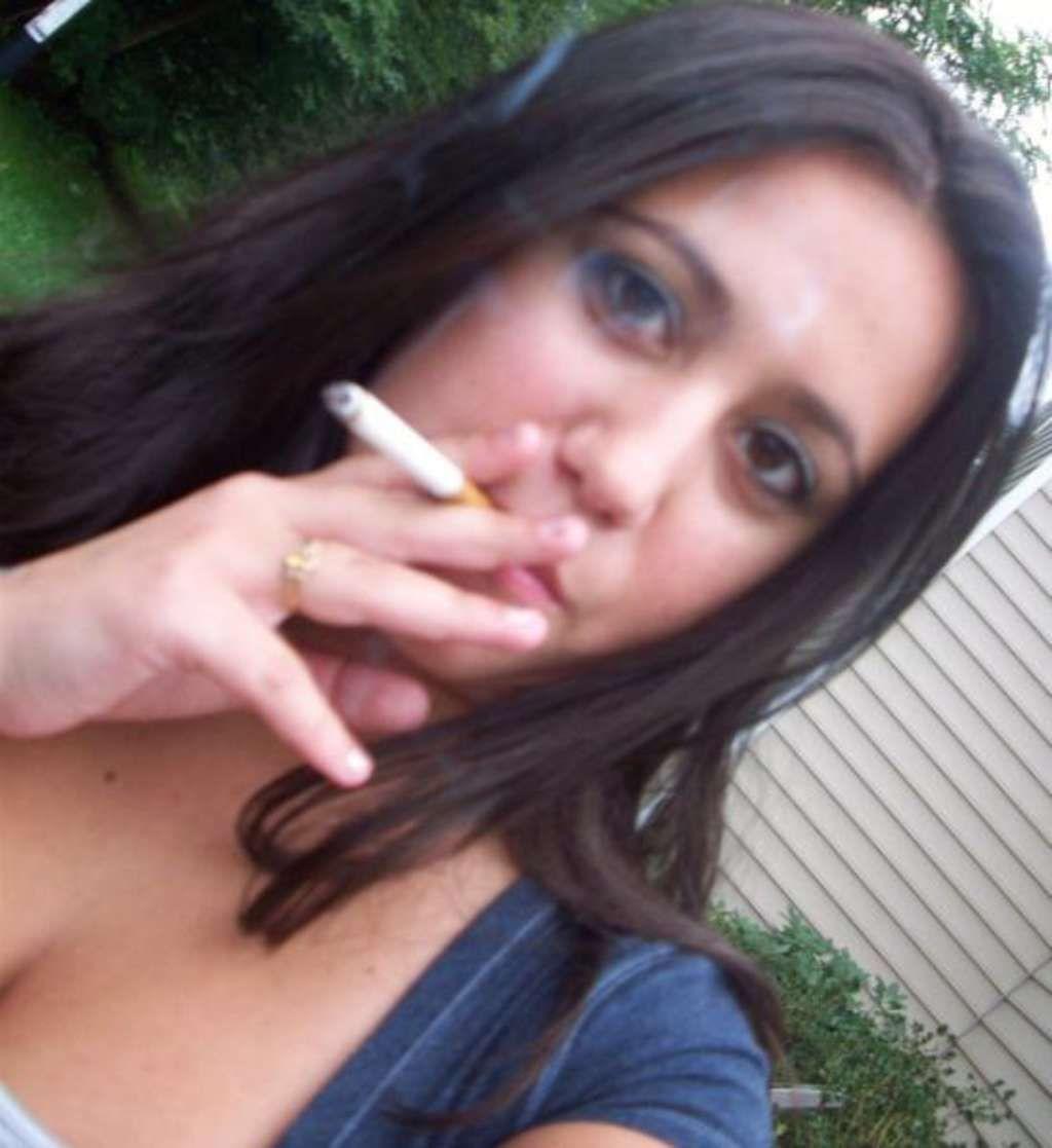 Thick Cutie Masterbates