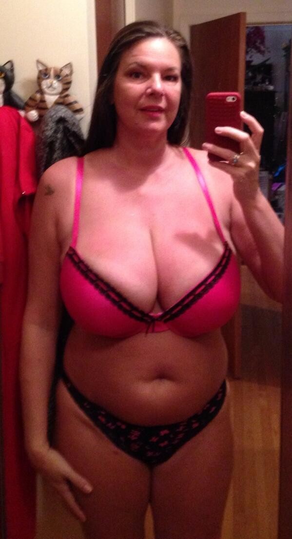 Huge Tits 50 Yrs Old