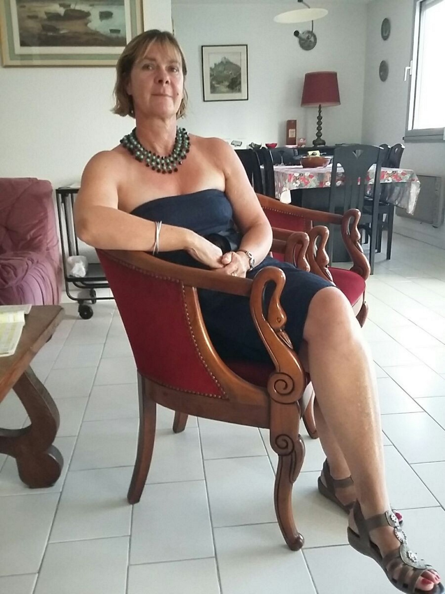 CORINNE LA PUTE A JUS