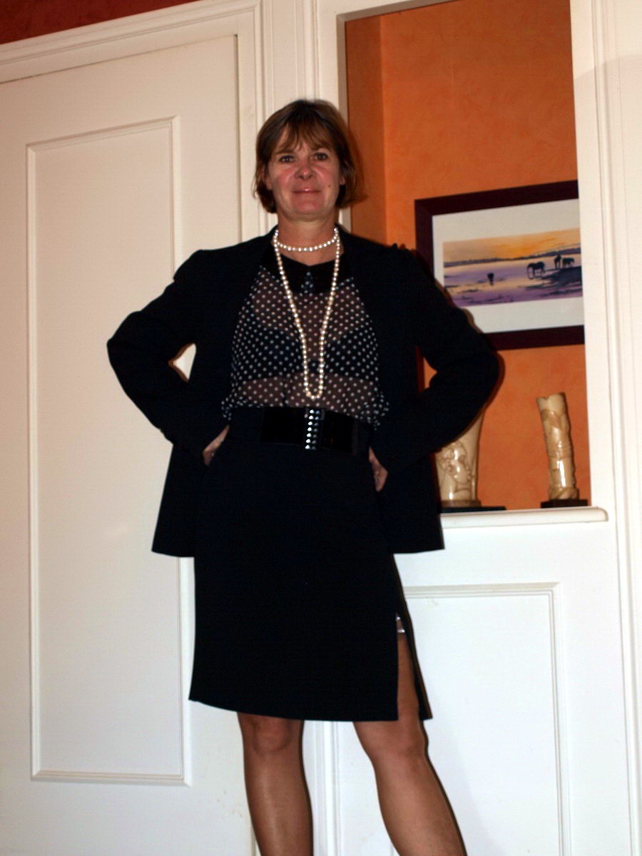 CORINNE LA PUTE A JUS