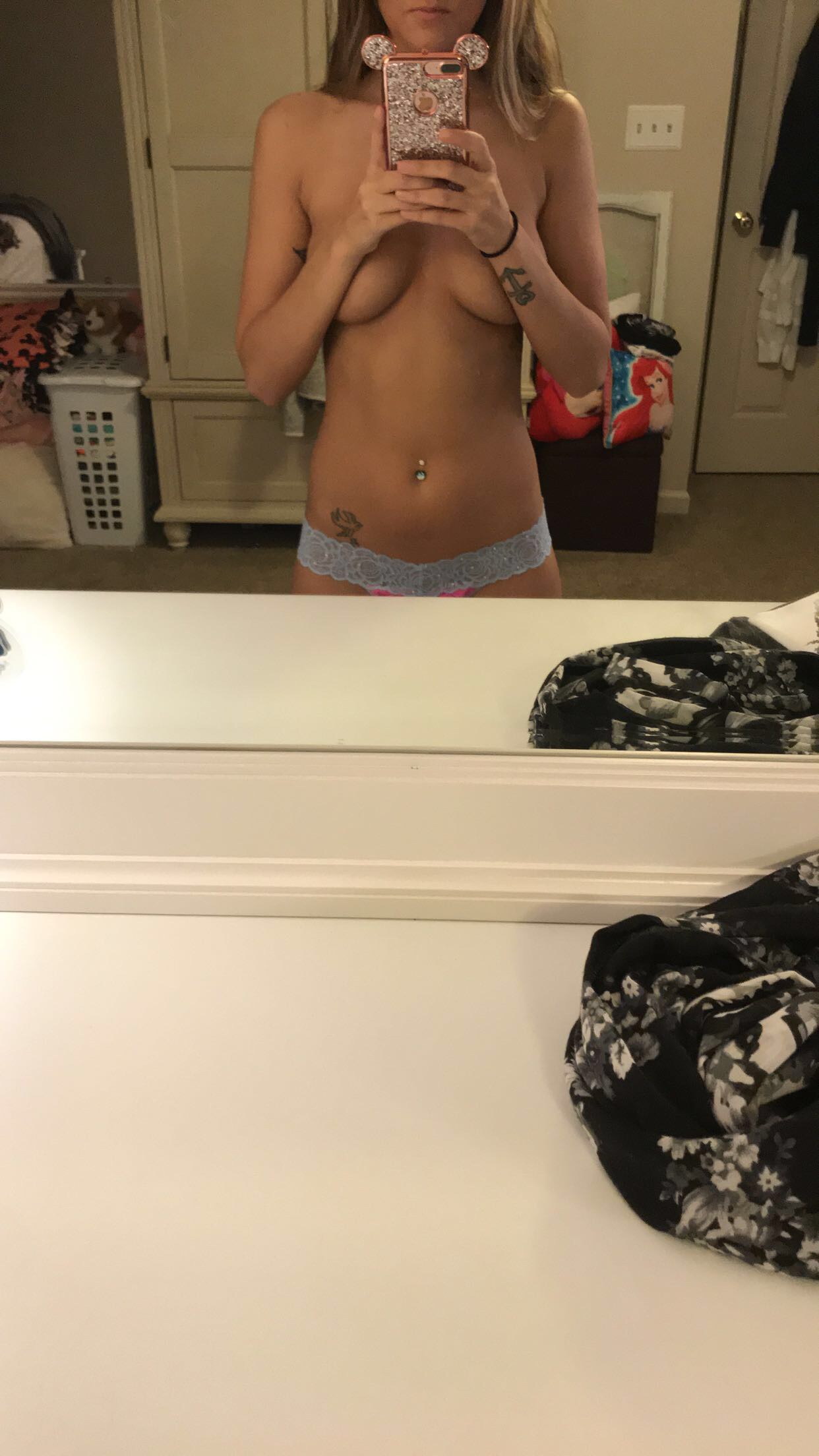 Bath time with Aubrey L.