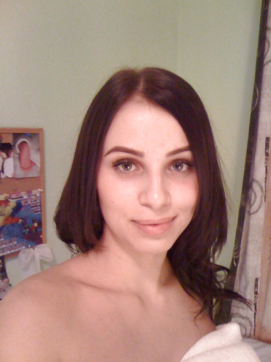 Dora from Hungary nude