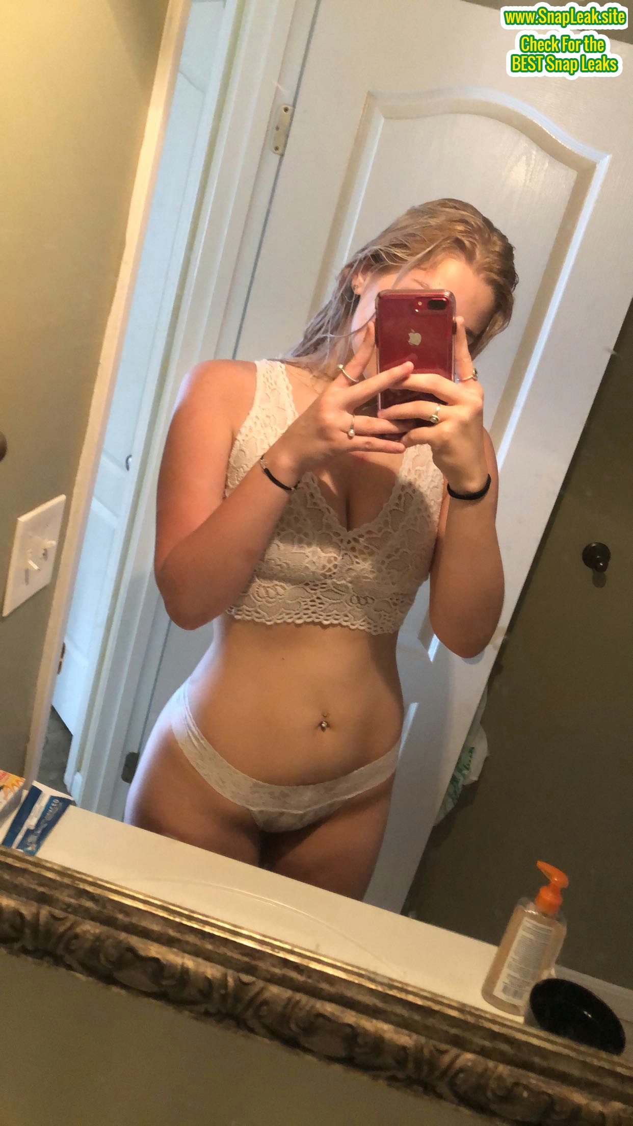 Stunning Blonde Teen Leaked Snapchat (104 pictures) - Shooshtime